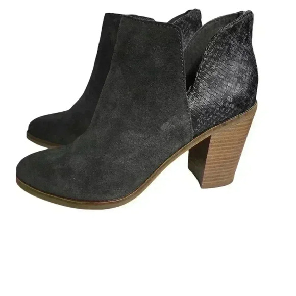 Dolce Vita DV8 Shai Mixed Material Heeled Gray Bootie Boots Shoes Size 9 - Picture 3 of 7